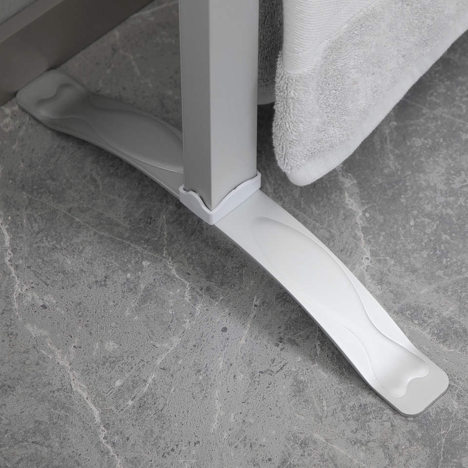 image 1 of HOMCOM Electric Towel Warmer, 6 Bar Aluminum Heated Towel Rail, Wall Mounted & Free Standing Towel Drying Rack for Bathroom, Plug-in, Silver