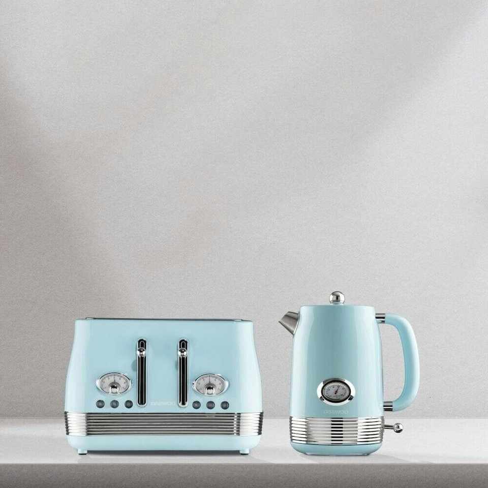 image 1 of Denver Retro Kettle & 4-Slice Toaster Set 1.5L 3000W Blue | Sky Blue | 4-slice