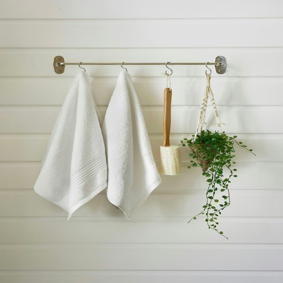 image 1 of Poloma 700GSM Supersoft Cotton Towels – Ultra-Absorbent, Premium Comfort in All Sizes Blue | Amethyst | Hand towel