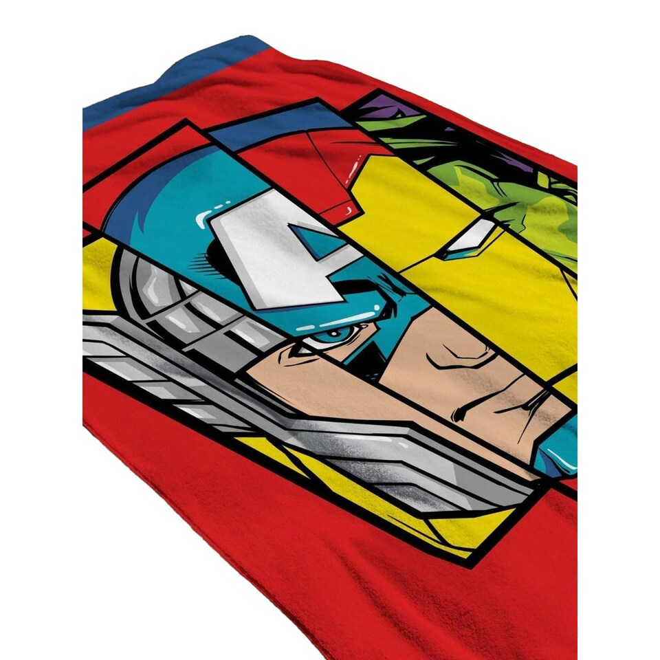 image 1 of Marvel Avengers Badge Cotton Beach Towel - Red/Multicoloured - One Size Red | One size