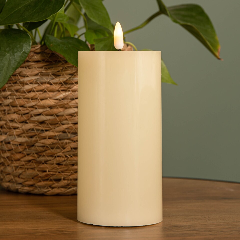 image 1 of 7.5cm x 15cm Cream Wax Melted Pool Effect Candle with Timer Function and Warm White LED