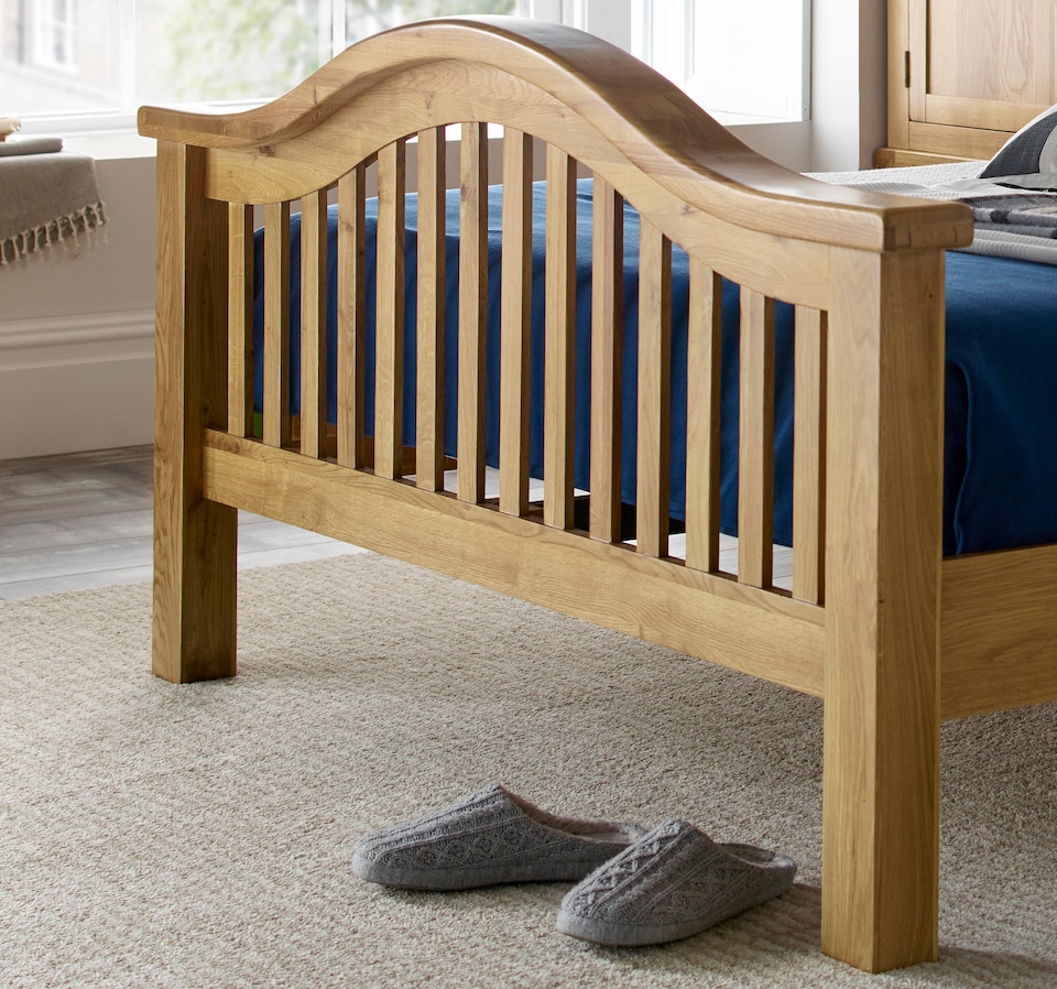 image 1 of 6ft Super King Real oak,Chunky, Curved, Solid,strong,wood bed frame.High foot end wooden bedstead