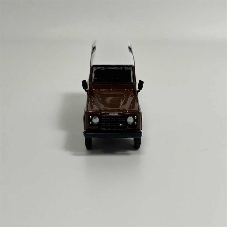 image 1 of Land Rover Defender 110 1985 County Station Wagon Russet Brown LHD 1:64 Mini GT MGT00734L