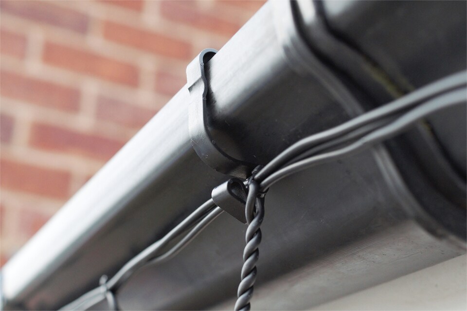 image 1 of Xmas Haus Large Gutter Hooks Pack of 16 Black