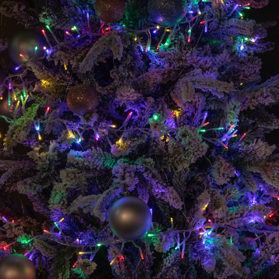 9.3m 720 LED Christmas Cluster String Lights with Timer in Multi ...