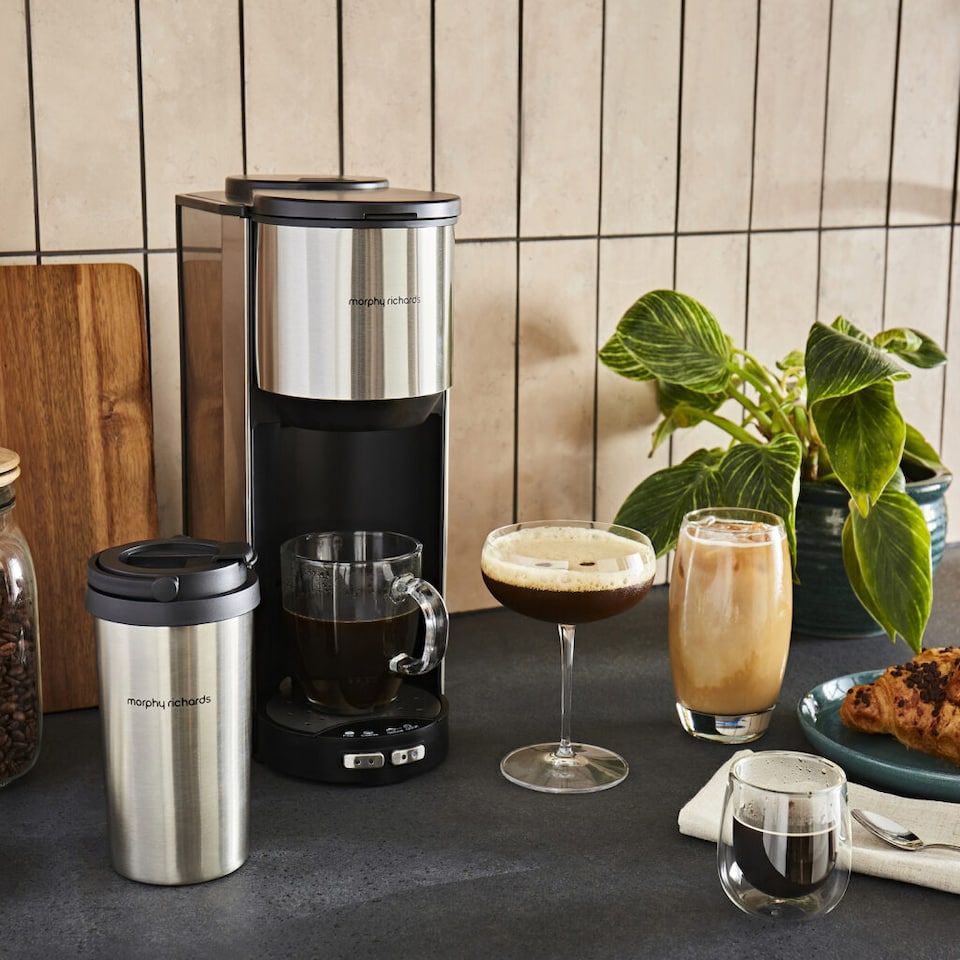 image 1 of MORPHY RICHARDS TAZZA POUR & GO SINGLE CUP COFFEE MACHINE