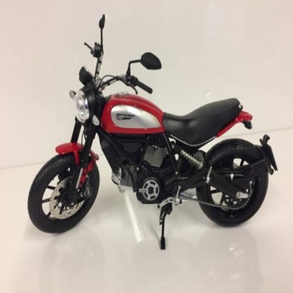 image 1 of Ducati Scrambler Icon 2015 Rosso Ducati 1:12 Scale TSMMC0004 New