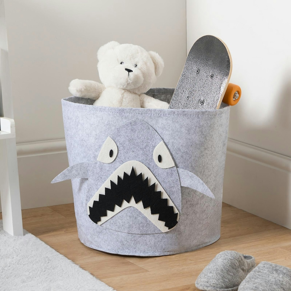 image 1 of OHS Kids Round Shark Felt Toy Storage Organiser Basket - Grey