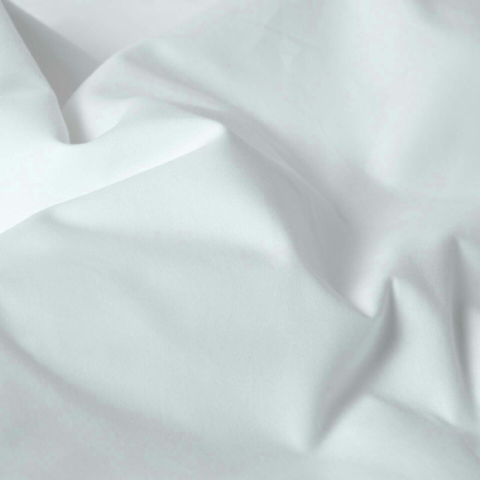 image 1 of Homescapes White Organic Cotton Fitted Cot Sheets 400 Thread Count, 2 Pack | White | One Size