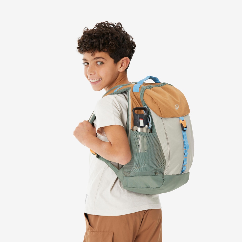 image 1 of Decathlon Kids’ 15 L backpack (ages 7–15), NH900