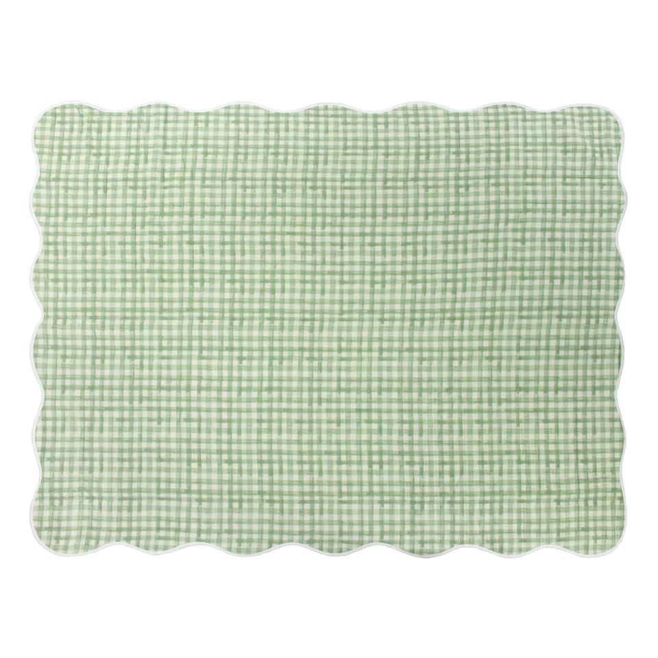 image 1 of Furn Scallop Quilted Bedspread