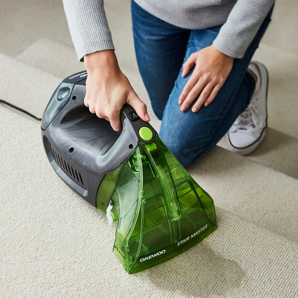 image 1 of Daewoo Hurricane Stair Master Carpet & Upholstery Cleaner