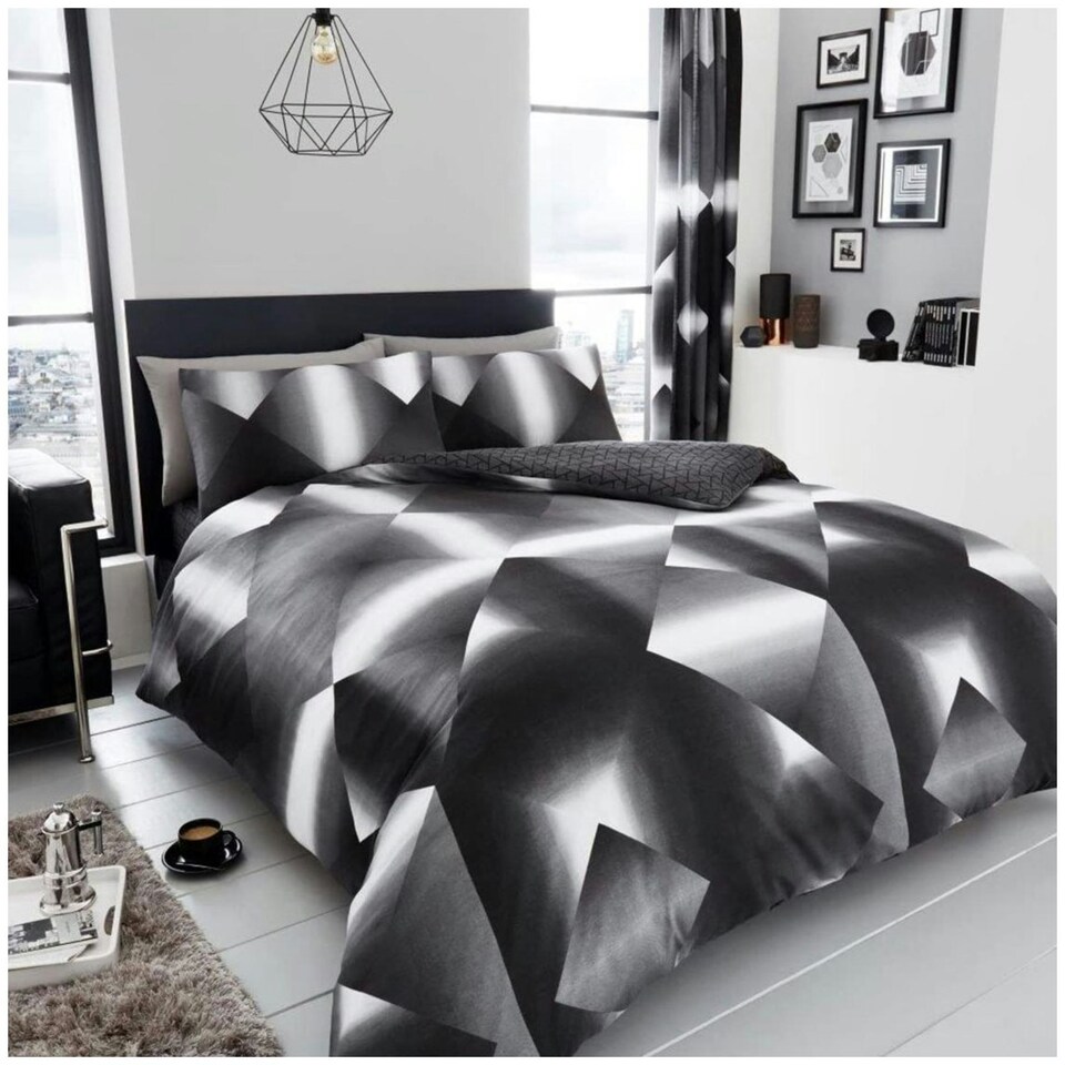 image 1 of 3D Triangle Printed Duvet Cover Set Reversible Polycotton Beddings Black | King
