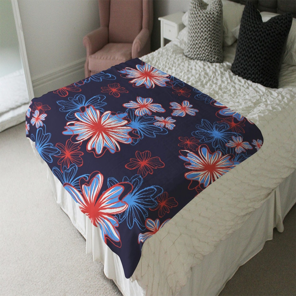 image 1 of Red, White & Blue Flower Print (Blanket)