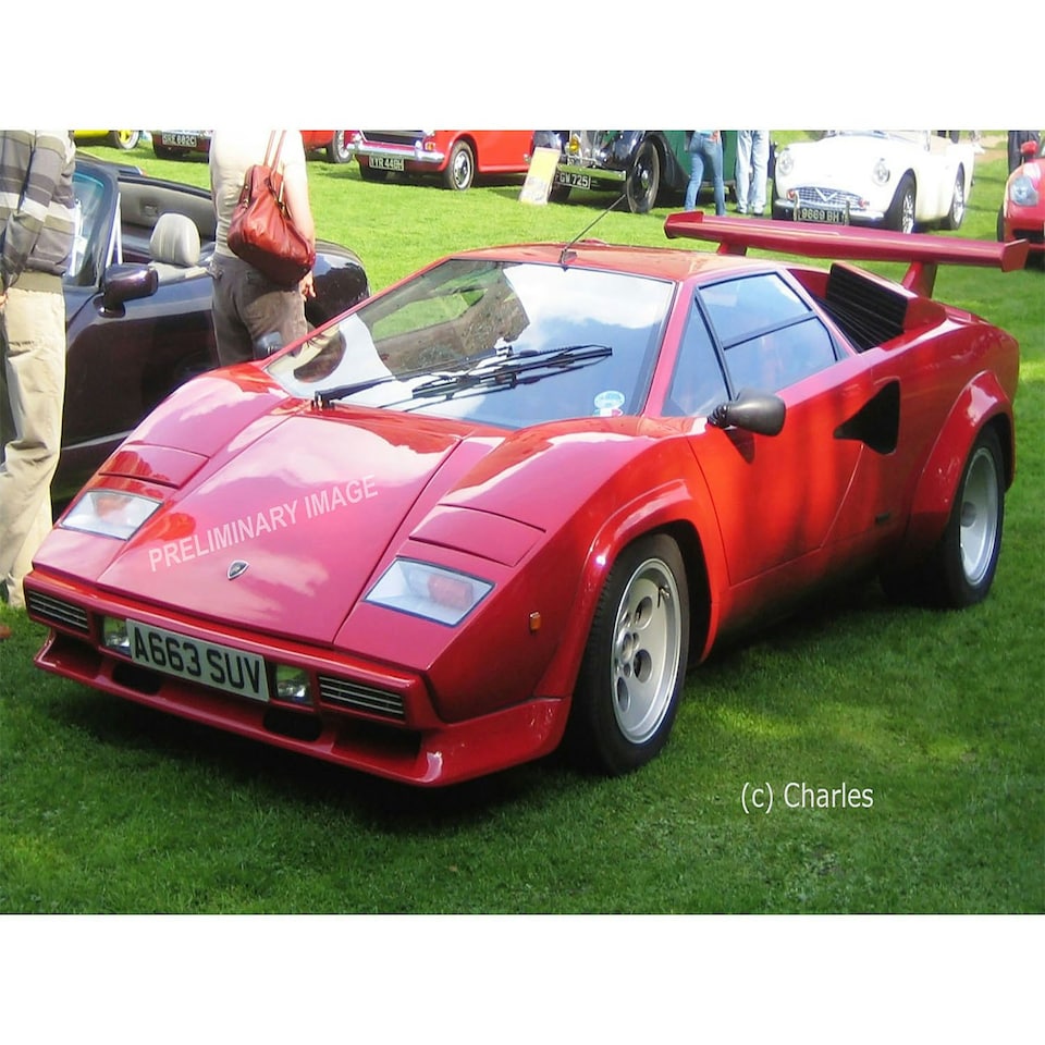 Revell Lamborghini Countach LP500S (1:24 Scale)