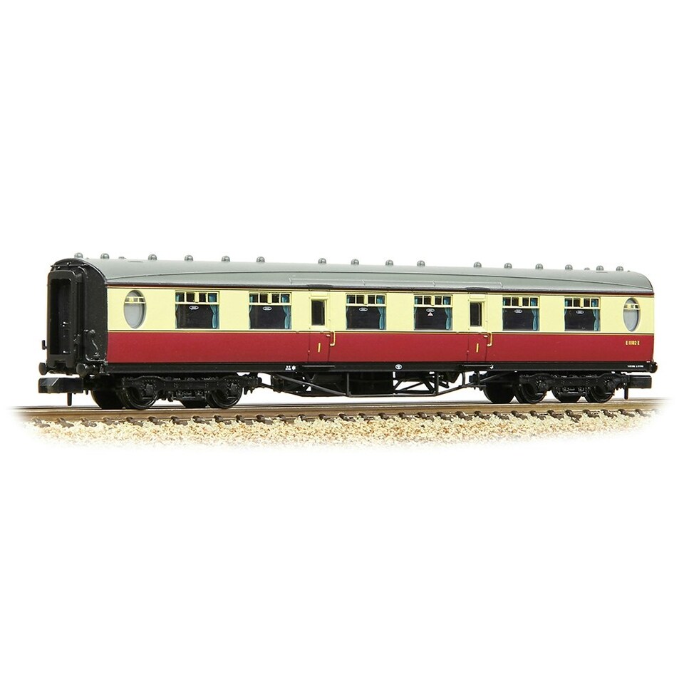 Graham Farish Thompson First Corridor BR Crimson/Cream E11182E