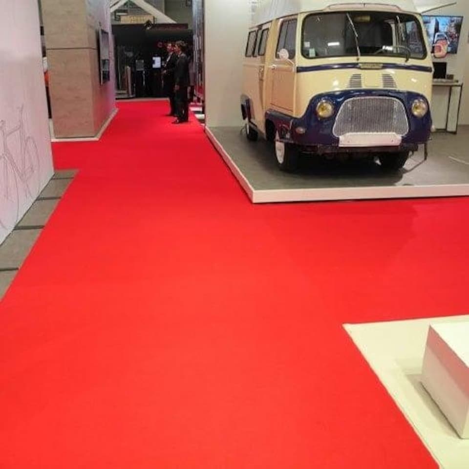 image 1 of 5 Metres Exhibition Quality Ribbed Heavy Duty Red Carpet Runner 2 Metres Wide