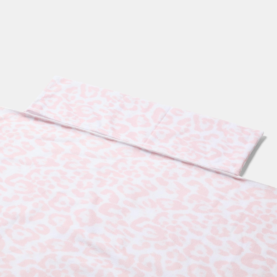 image 1 of OHS Leopard Beach Towel with Bag Quick Dry Absorbent Travel Spa