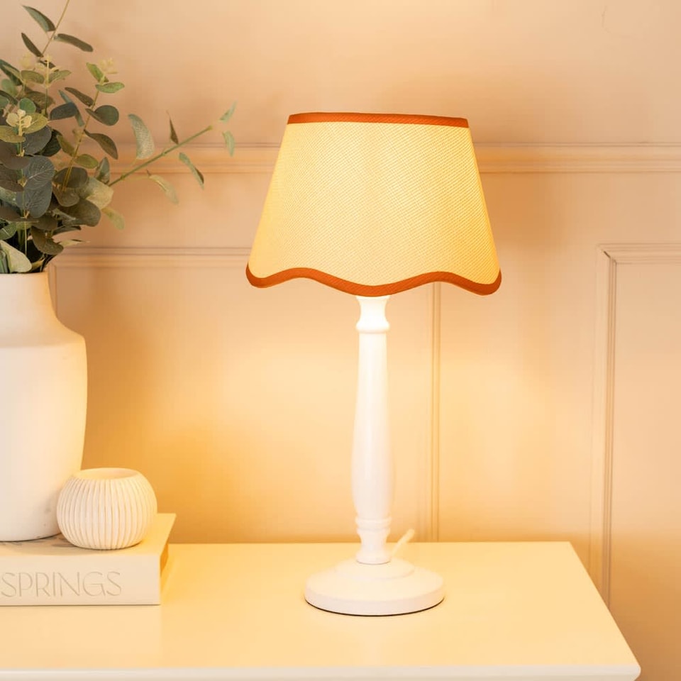 image 1 of ValueLights Victoria White Wood Table Lamp Scallop Rust Trim Shade