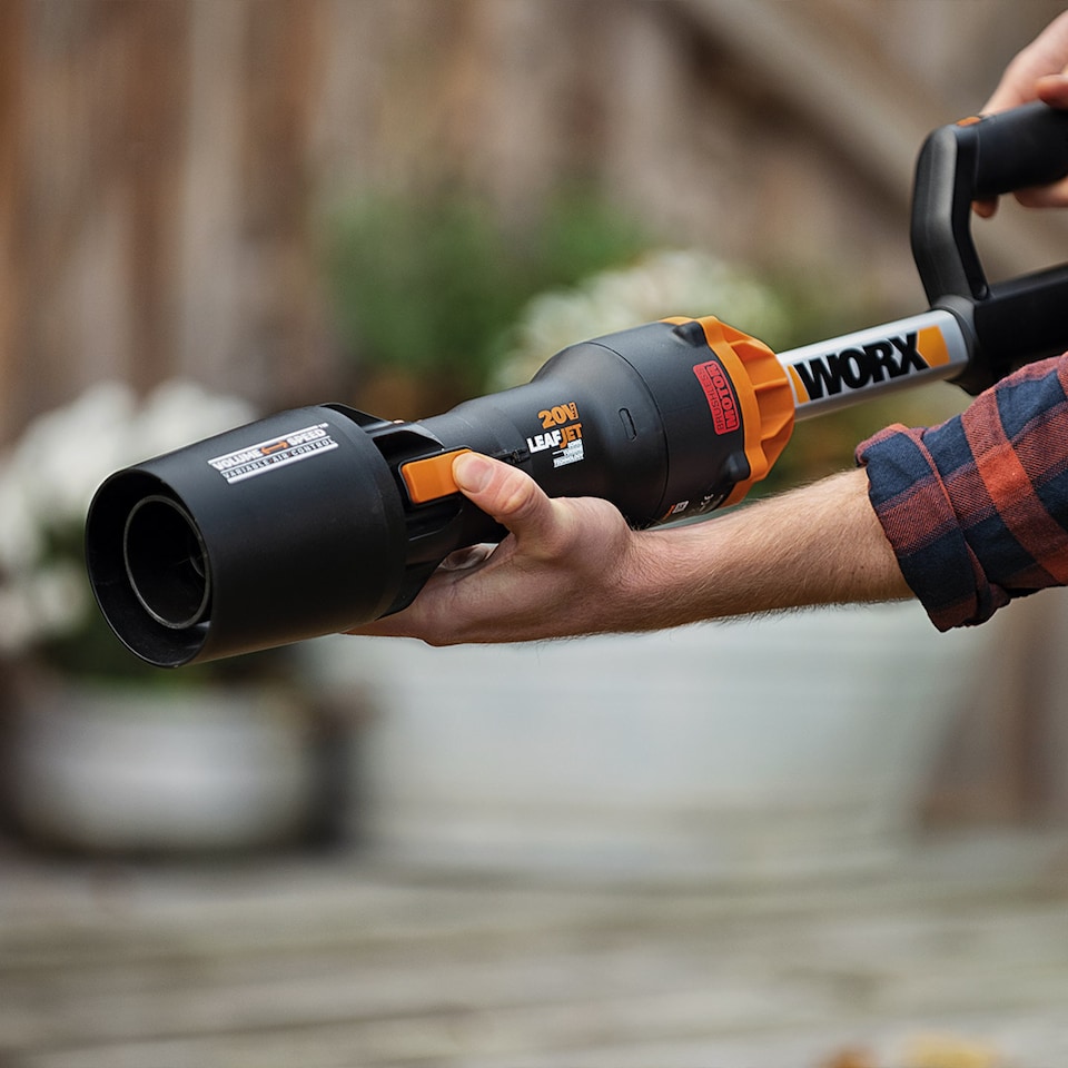 image 1 of WORX Nitro 20V Cordless Leaf Blower, 1pc 4.0AH Battery, Charger Included, 2-Speed Control, Brushless Motor 2.0 WG543E