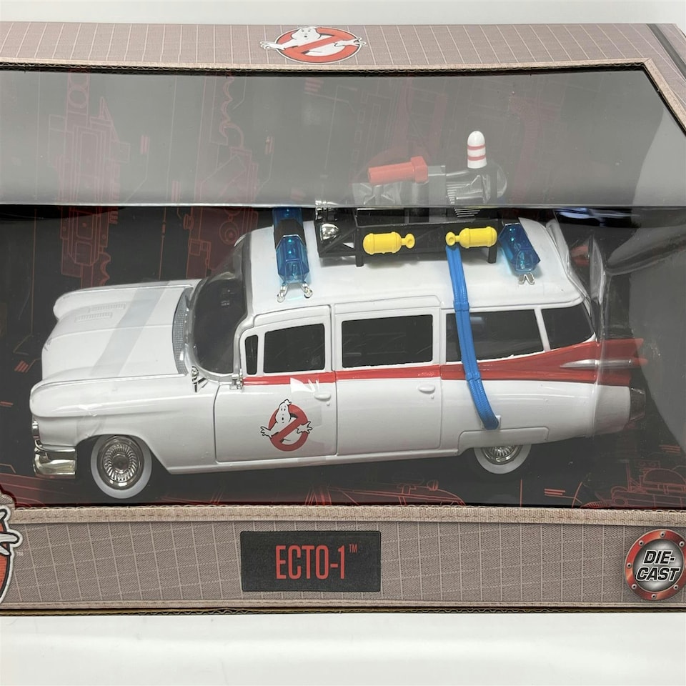 image 1 of Ghostbusters ECTO-1 1:24 Scale Jada 253235000