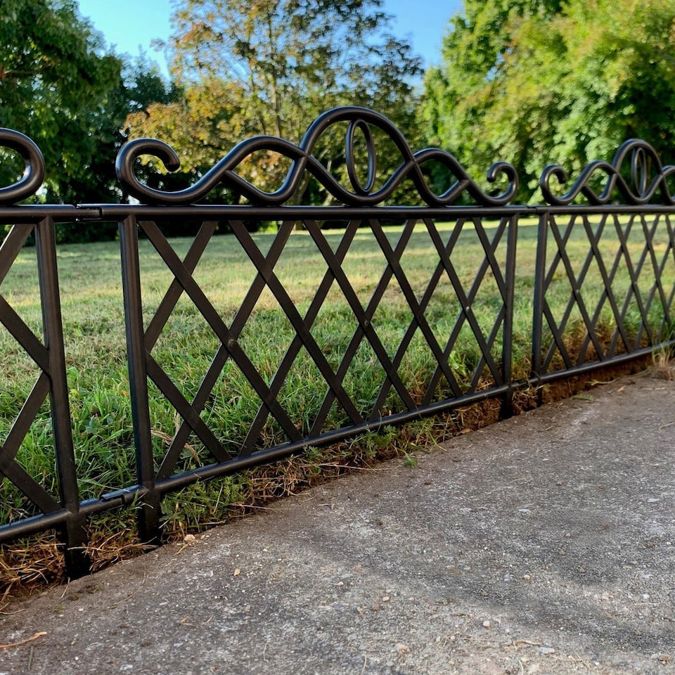 image 1 of Lattice Black Plastic Garden Lawn Edging (45cm x 35cm) - 5 Panels
