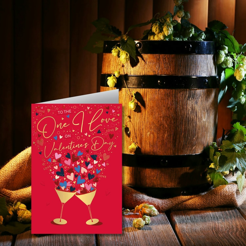 image 1 of Words 'n' Wishes Valentine Day Card to The One I Love on Valentine's Day, 23.5 x 16.5 cm, Red