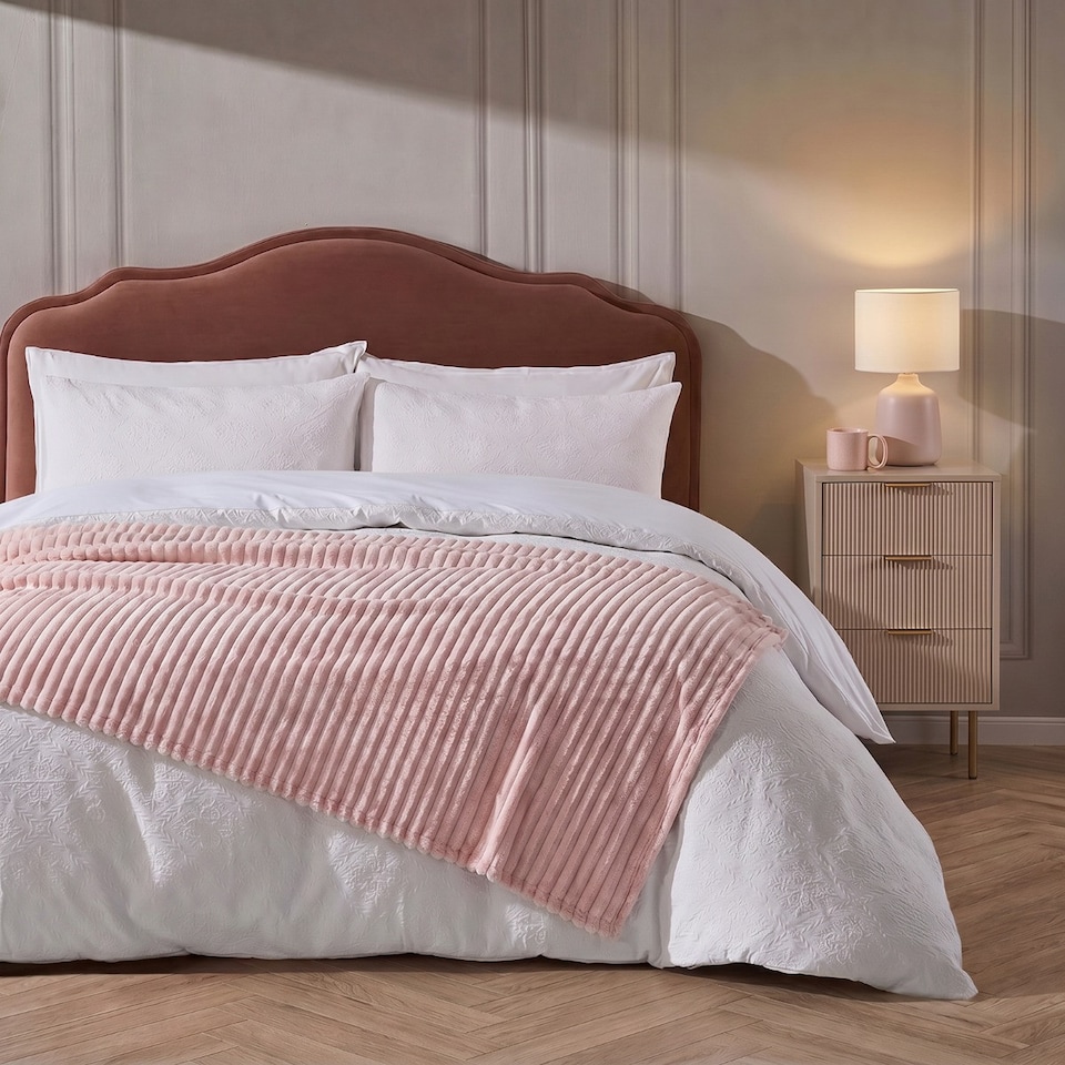 image 1 of OHS Faux Fur Ribbed Fleece Throw Blanket Winter Warm Supersoft
