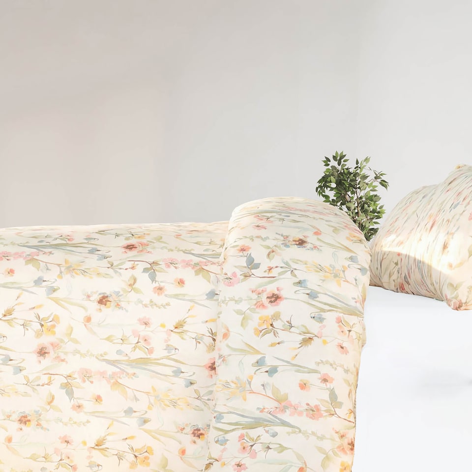 image 1 of Martex Studio Edition Spring Meadow Pearl Duvet Cover Set - King