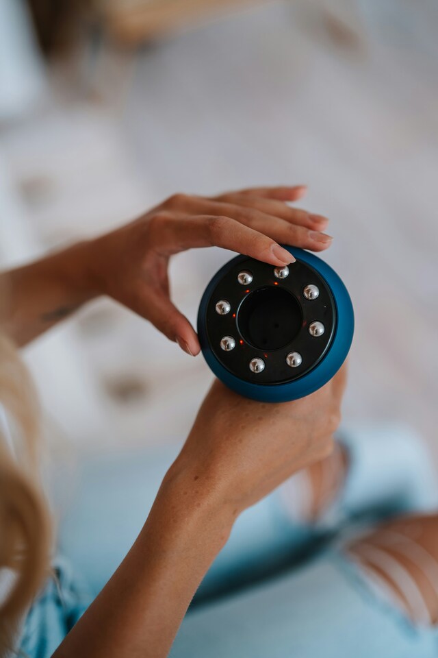 image 1 of Medivon Halley Handheld Massager Blue