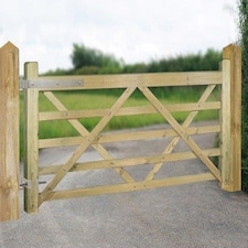 Evington Farm/Field Style 5 Bar Gate - Pressure Treated Scandinavian Redwood - W1200 x H1200 mm Brown