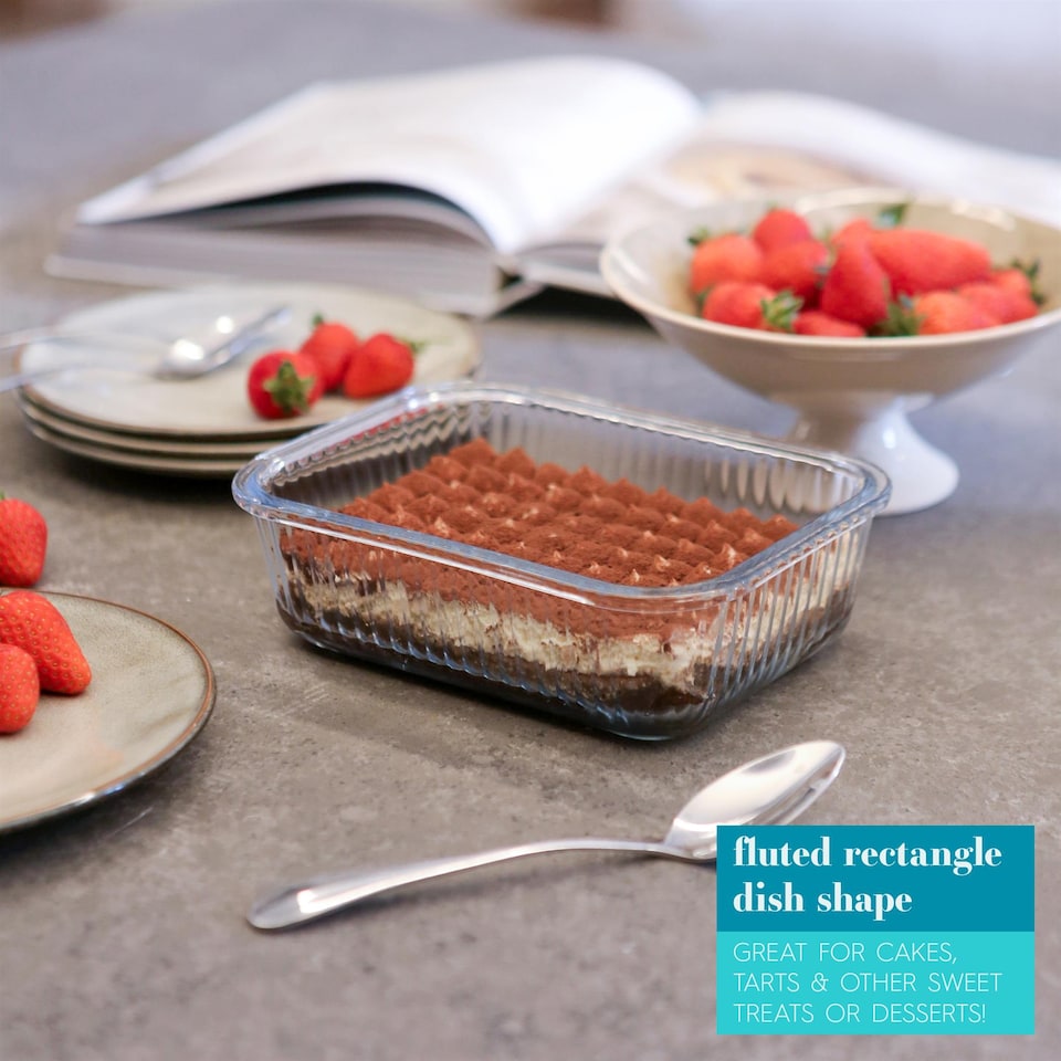 image 1 of Argon Tableware Optical Rectangular Glass Cake Dishes - 22cm x 16.5cm - Pack of 2 | Clear | Clear | 22cm x 16.5cm