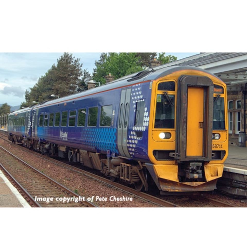Graham Farish Class 158 711 2 Car DMU ScotRail
