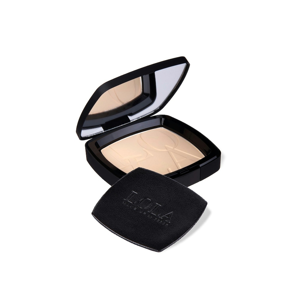 image 1 of MATTE SILKY FINISH PRESSED POWDER Multi | MEDIUM BEIGE 