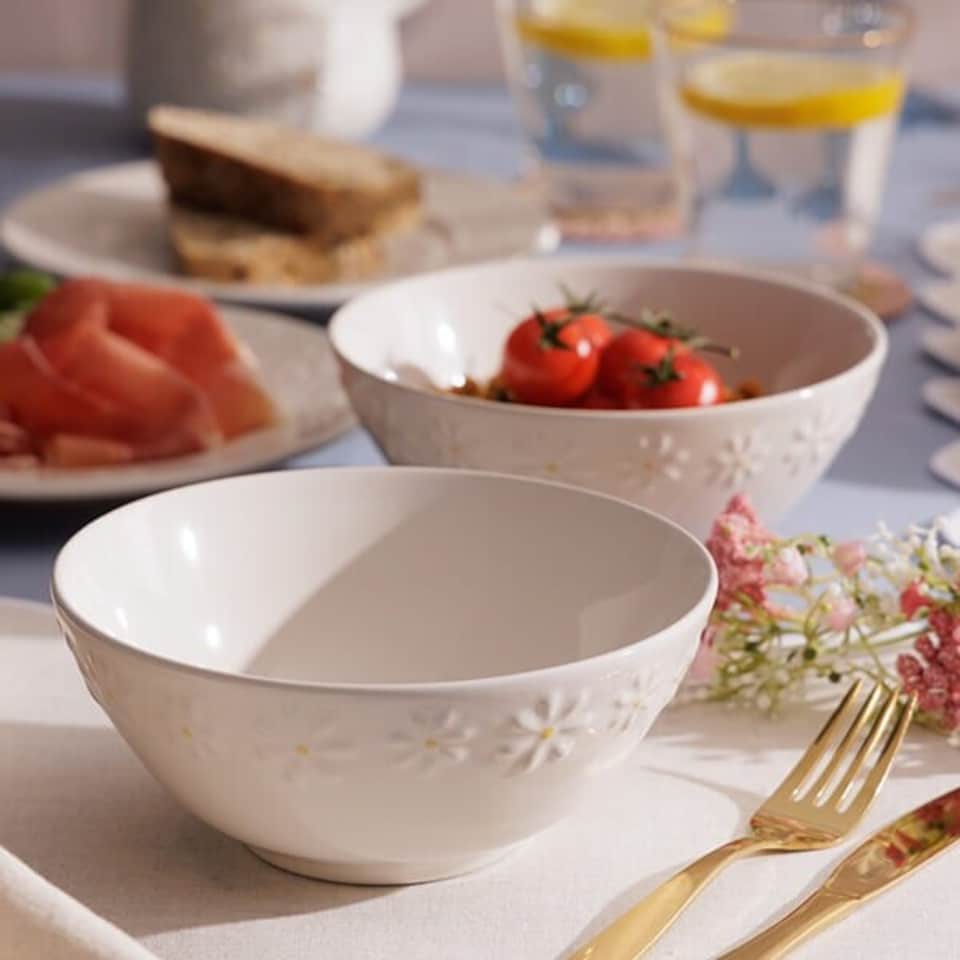 image 1 of Price & Kensington Daisy Cereal Bowl 16.5cm | White
