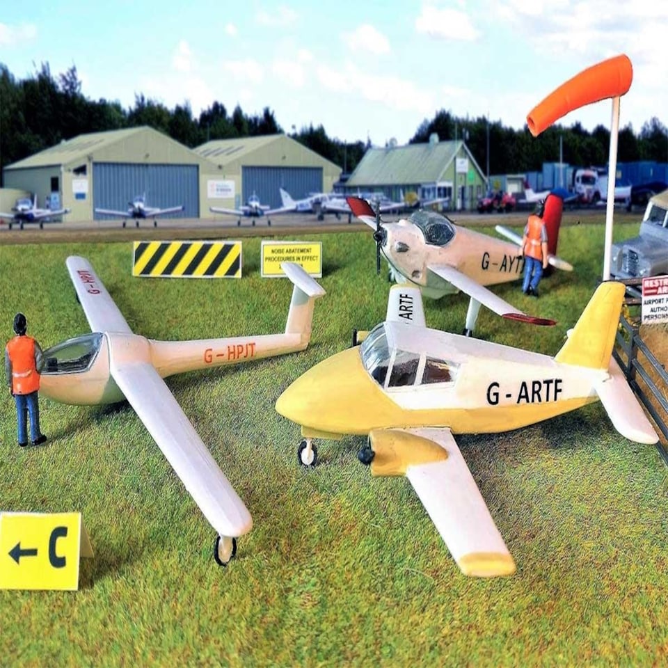 image 1 of GM Structures Fordhampton Airfield Planes & Gliders Kit