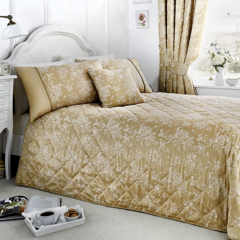 image 1 of D & D Jasmine Bedspread Champagne