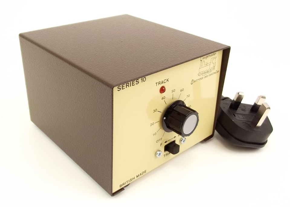 image 1 of Gaugemaster Controls Single Track Cased Controller for G Scale