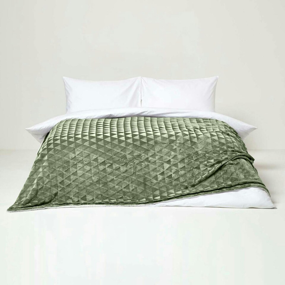 image 1 of Homescapes Sage Green Geometric Triangle Velvet Throw - 200 x 230 cm | Green | 1