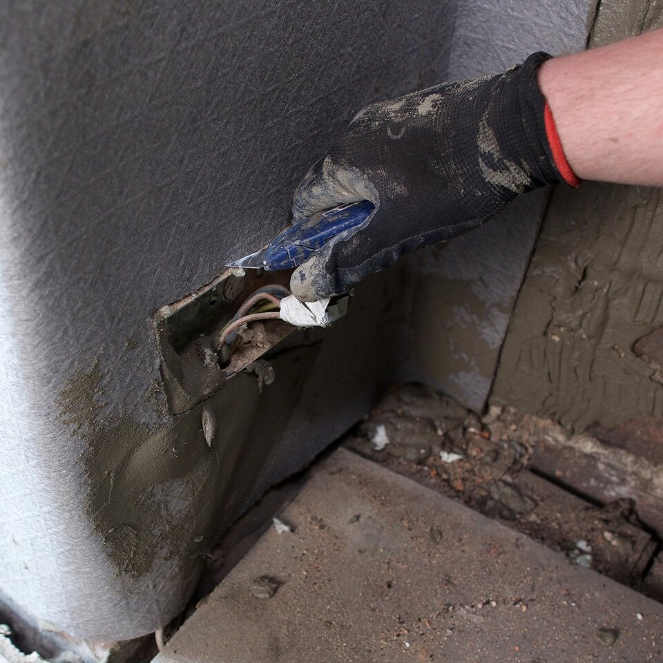 image 1 of Drybase Flex Adhesive (10 kg x100 Bags) for use in conjunction with Drybase Flex Membrane