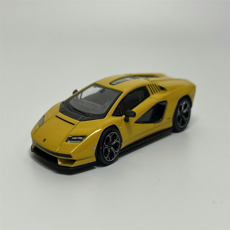 image 1 of Lamgorghini Countach LPI 800-4 New Giallo Orion LHD Mini GT MGT00733L