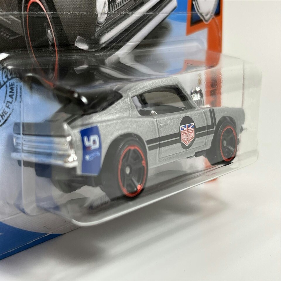 image 1 of Hot Wheels King Kuda Muscle Mania 1:64 Scale FYG75D520 B7