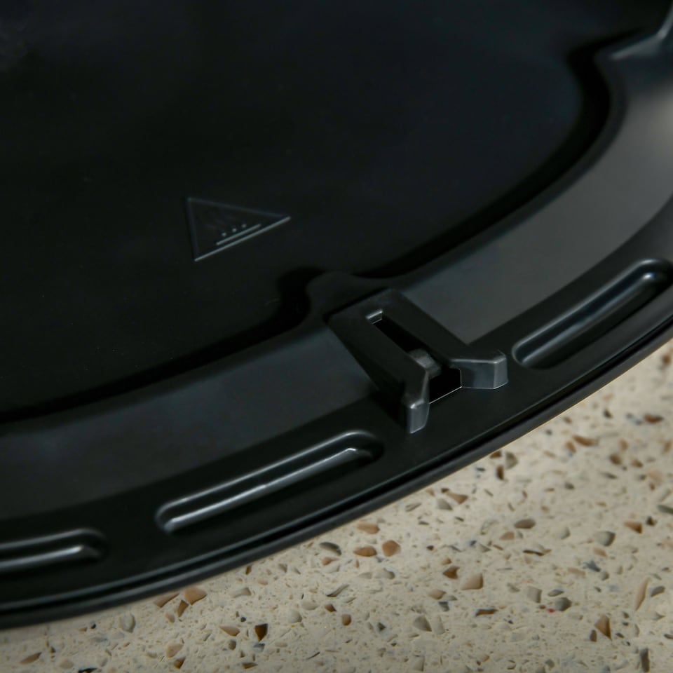 image 1 of HOMCOM 4.5L Air Fryer, 1500W Air Fryer Oven with Rapid Air Circulation, Adjustable Temperature, Timer and Nonstick Basket for Oil Less or Low Fat Cooking, Black