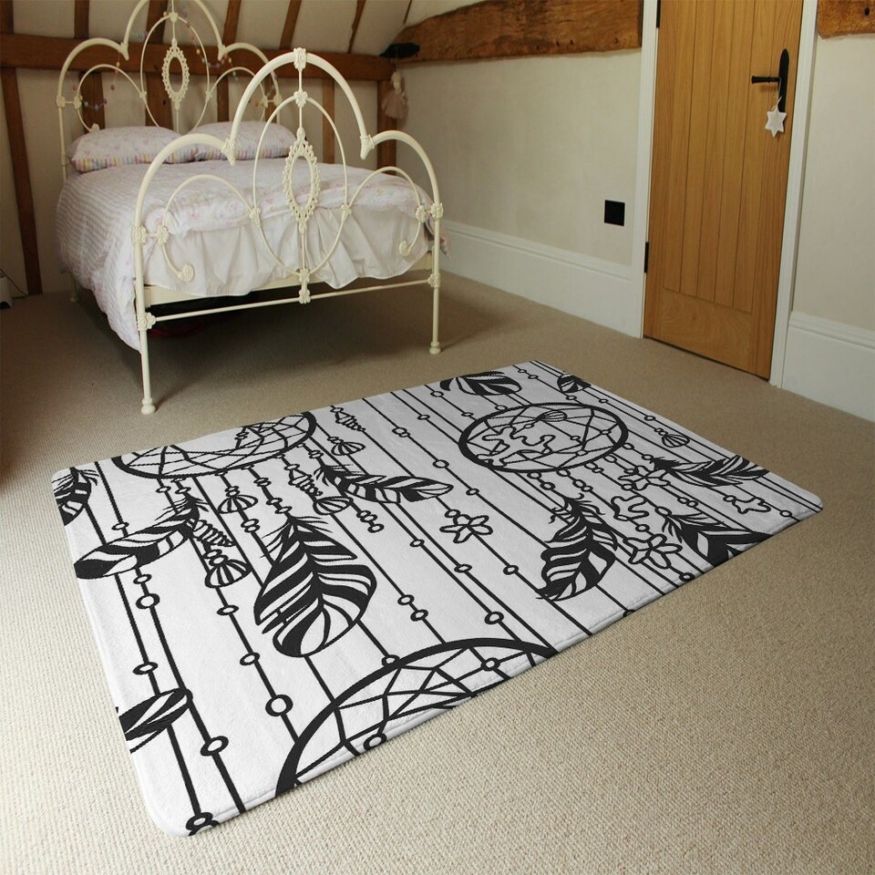 image 1 of Black contour (Rug) Black | Large: 140x200cm
