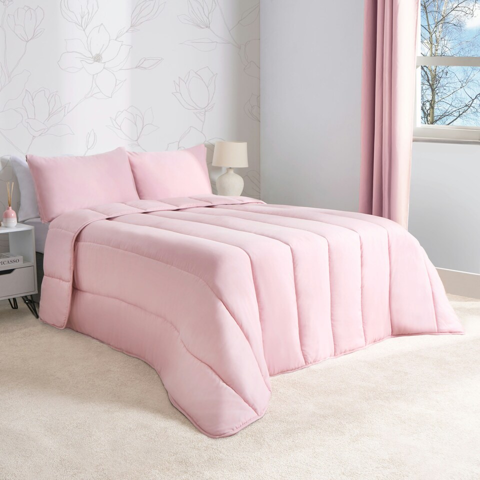 image 1 of OHS Reversible Coverless 10.5 Tog Soft Plush All Year Round Duvet Cover and Pillowcase Bedding Set Grey | Grey Gingham | Single