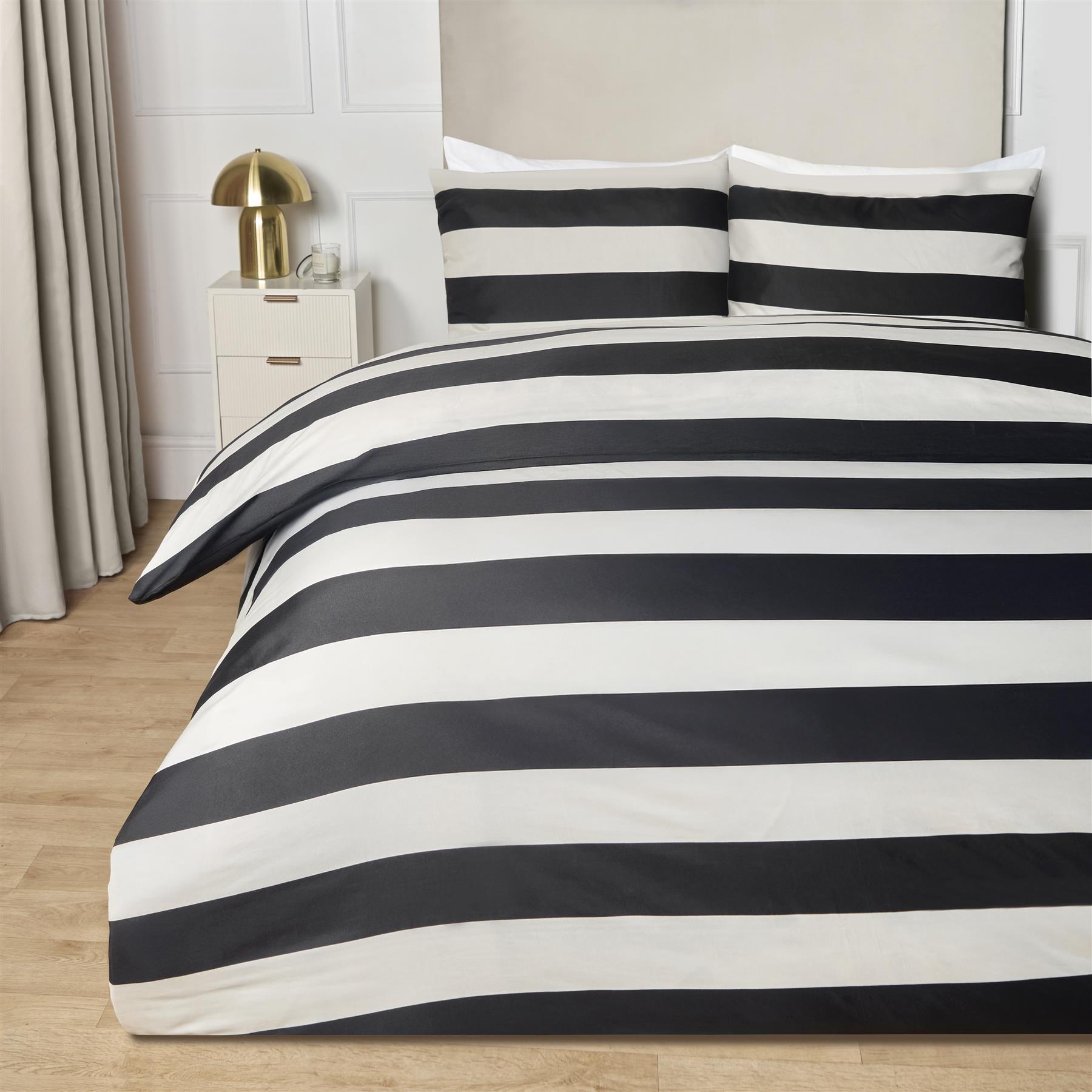 OHS Monochrome Stripe Duvet Cover with Pillowcase Bedding Set | Black | Mono | King