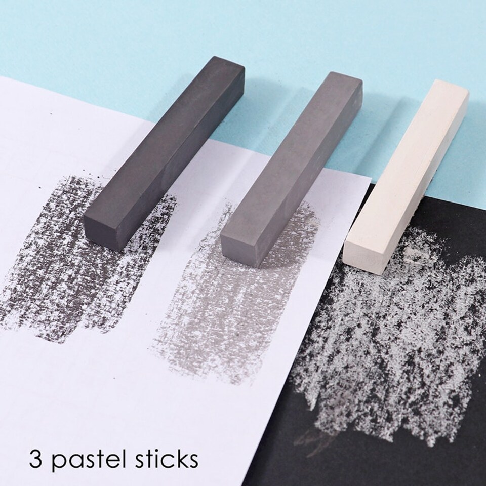 image 1 of Pack of 18 Sketch Drawing Set