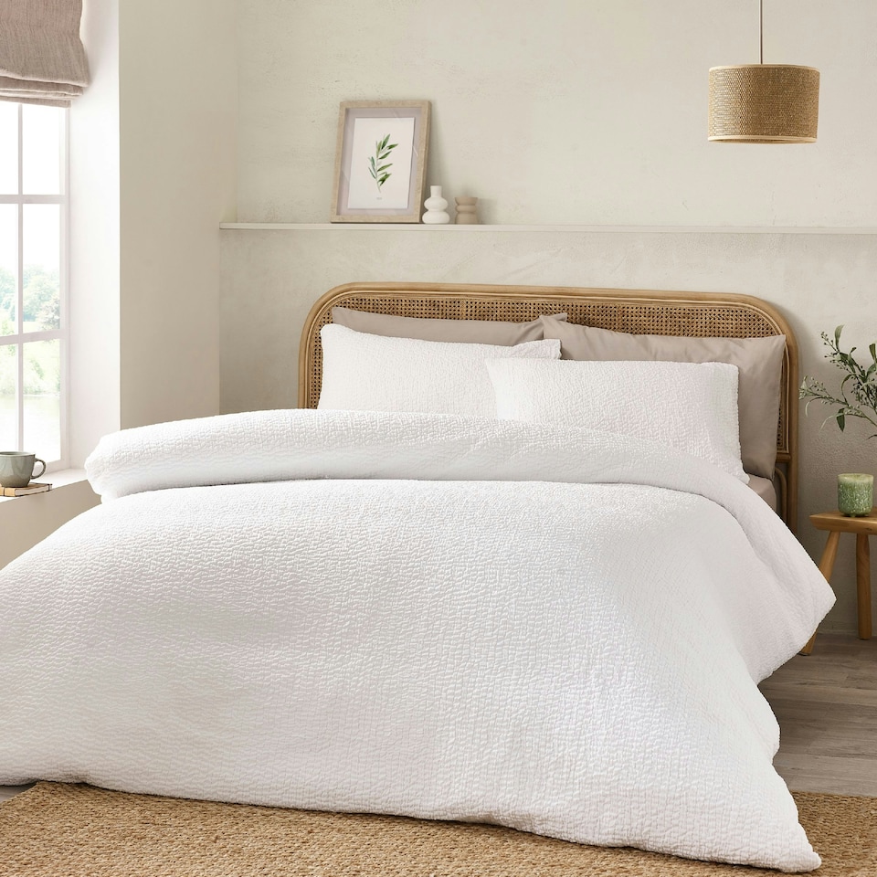 image 1 of Catherine Lansfield Crinkle Seersucker Duvet Cover Set White | White | Super King