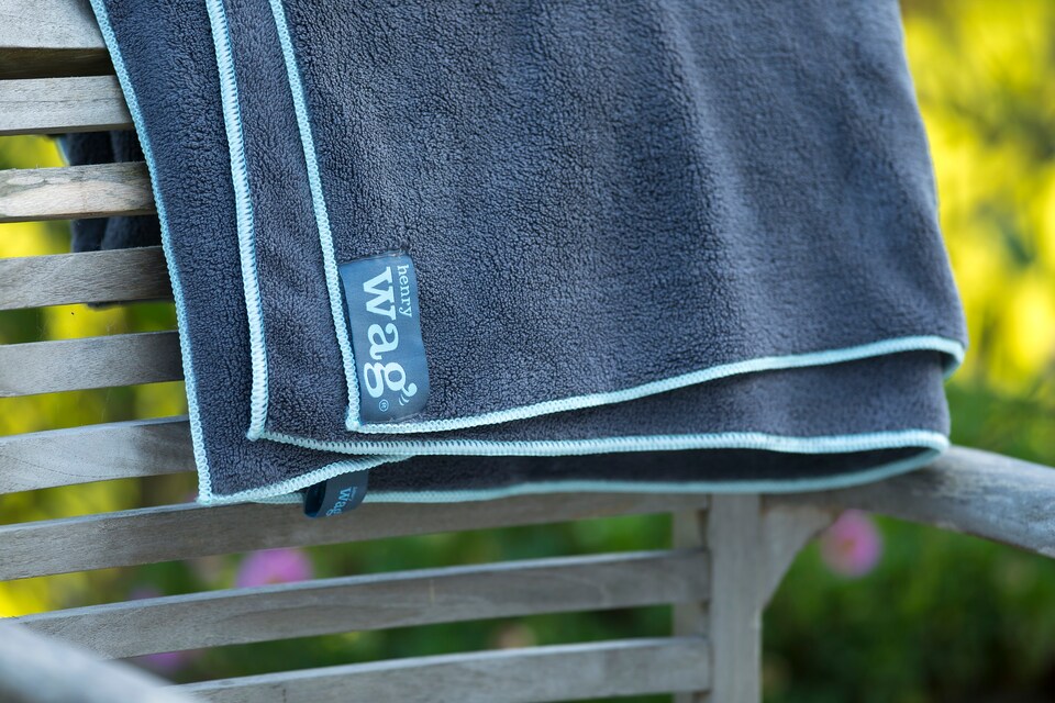 image 1 of Henry Wag Grey Pet Microfibre Cleaning Towel Size Large