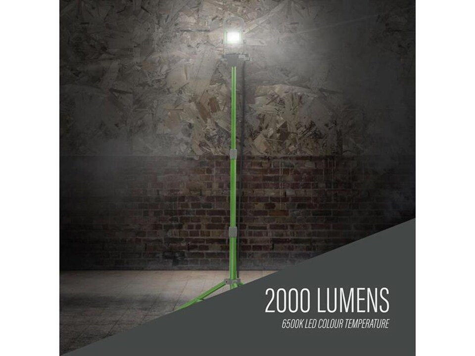 image 1 of Lighthouse 2000 Lumen Single Site Light 18W 240V